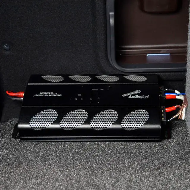 Alt view image 4 of 5 - Class D Power Amplifier 1000W, BLK