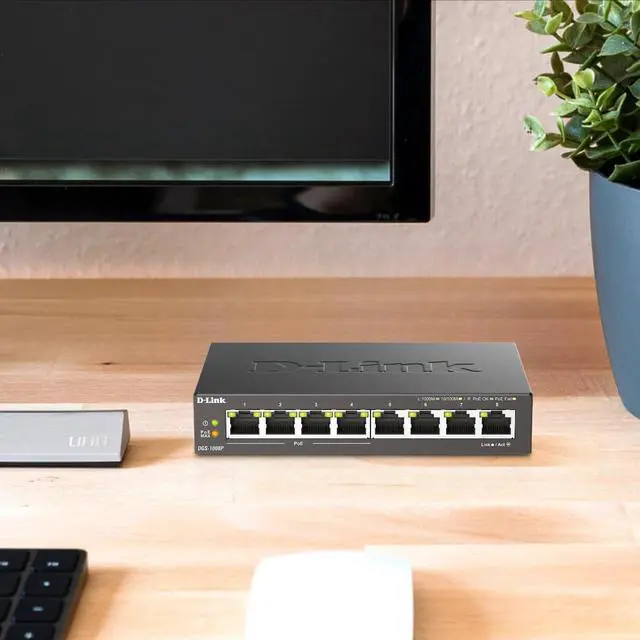 Alt view image 7 of 10 - D-Link DGS-1008P 8-Port Gigabit Unmanaged Desktop Switch w/ 4 PoE Ports