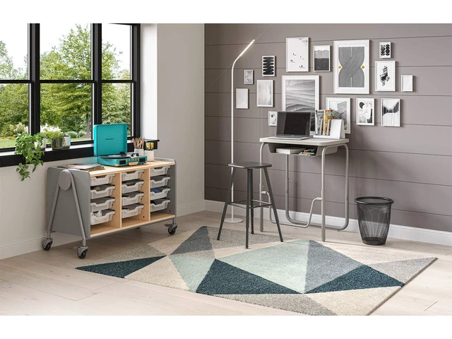 Alt view image 2 of 3 - Safco Resi LED Floor Lamp