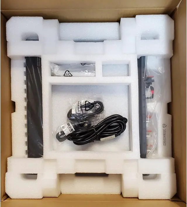 Alt view image 2 of 6 - Dell Networking N3224P-ON 24P 1GbE PoE+ 4P SFP+ 2P QSFP28 Switch (Kit)