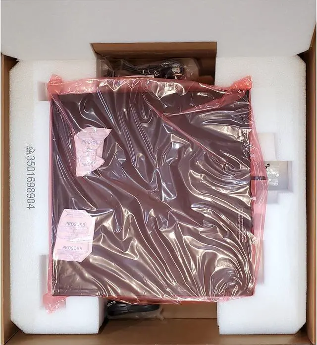 Alt view image 5 of 6 - Dell Networking S3148 48P 1GbE 2P 10GbE SFP+ Switch (Kit)