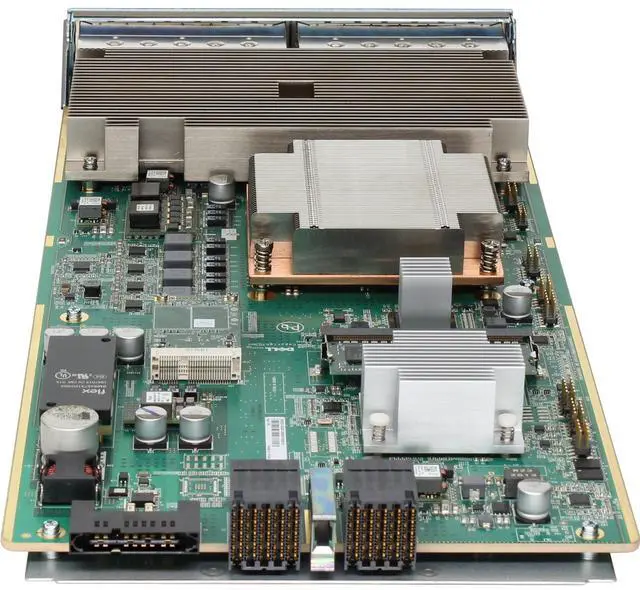 Alt view image 4 of 6 - Dell C9000 24P 1/10GbE Base-T Line Card