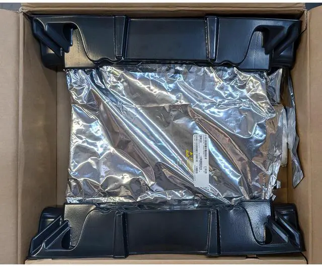 Alt view image 3 of 6 - Arista CCS-720XP-48ZC2 40P 2.5G 8P 5G 4P SFP28 2P QSFP100 UPOE Switch (Kit)