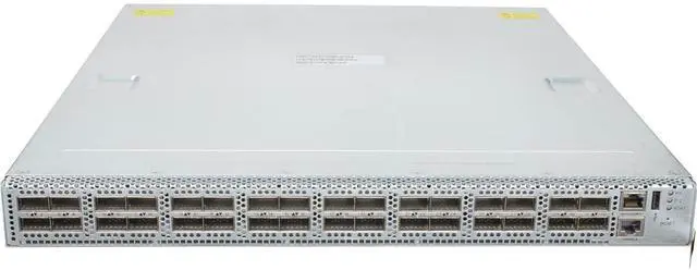 Alt view image 2 of 5 - Celestica Smallstone XP D4040 32P 40GbE QSFP+ RA Switch