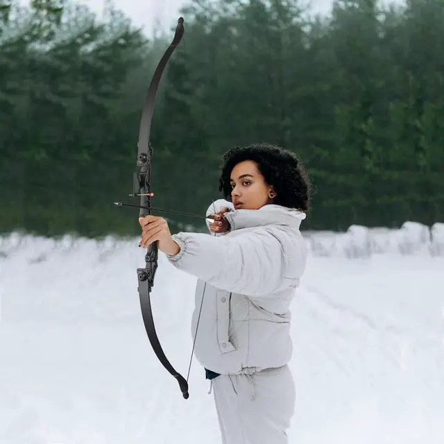 Alt view image 3 of 7 - Yescom Recurve Bow Set Takedown Arrow Archery Hunting Right Hand Longbow Shooting Kit