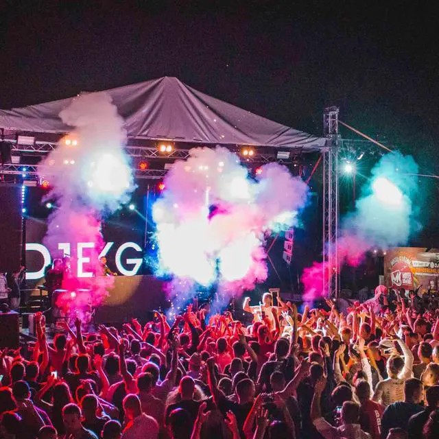 Alt view image 2 of 7 - Yescom Vertical Smoke Fog Machine With Lights LED 1500W Floor Fogger DJ Equipment for Parties Stage Show Weddings Disco
