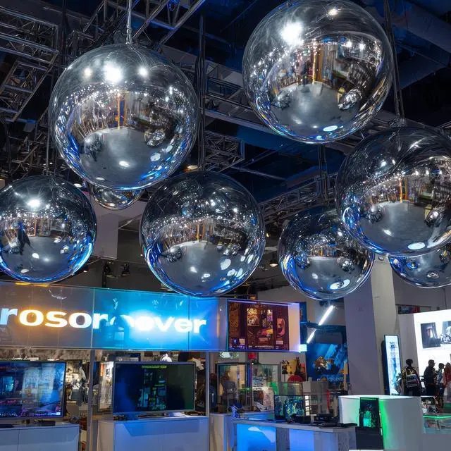 Alt view image 5 of 7 - Yescom 39" Inflatable Mirror Ball Giant Reusable Large Disco Balloon Decoration for Party Wedding Event Stage Decor Silver