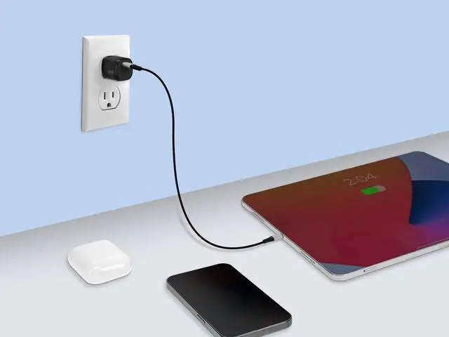 Alt view image 4 of 6 - Monoprice 20W USBC Mini Cubic Wall Charger Black
