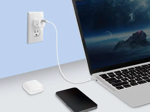 Alt view image 5 of 6 - Monoprice 45W USB-C Mini Cubic GaN Charger White