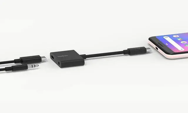 Alt view image 2 of 20 - 3.5 MM AUDIO + CHARGE ROCKSTAR