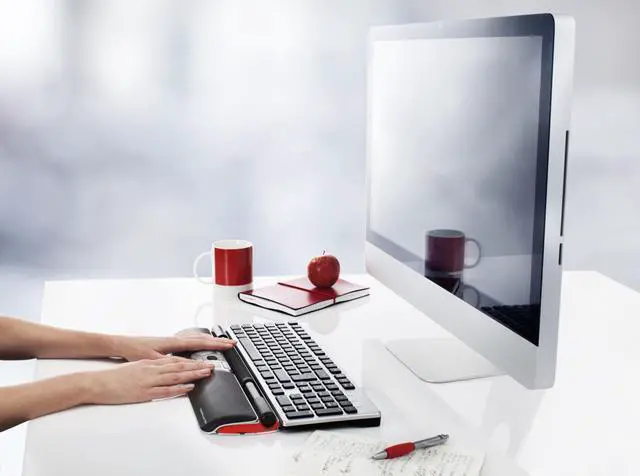 Alt view image 6 of 20 - CONTOUR DESIGN Balance-US Balance Keyboard