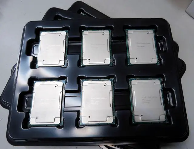 Alt view image 2 of 4 - Intel Xeon Platinum 8153 16-Core 2.0Ghz Sr3ba Lga3647 Server Cpu Processor