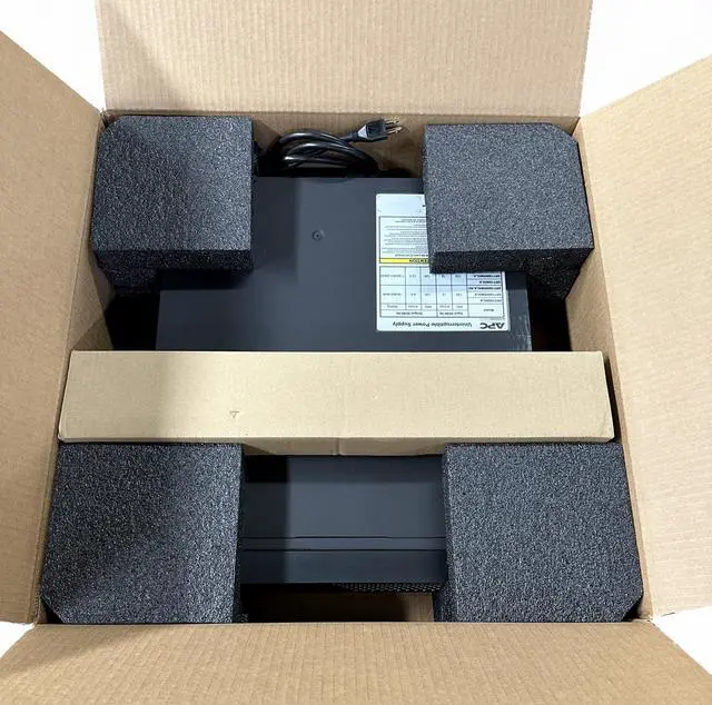 Alt view image 6 of 7 - APC SRT1000XLA Smart-UPS SRT 1000VA 900W 120v Double-Conversion On-Line Rackmount Power Battery Backup