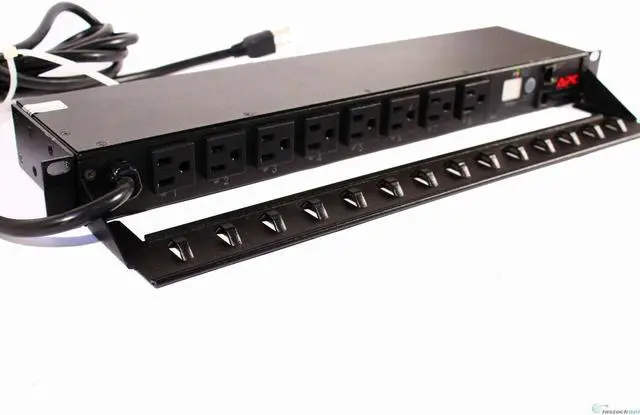 Refurbished: APC AP7900 1U Switched Rack PDU - Rack