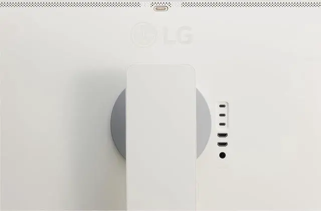 Alt view image 6 of 17 - LG 32SR85U-W 32-inch MyView 4K UHD, IPS Display, webOS Smart Monitor, ThinQ Home, USB Type-C 90W PD, Built-in FHD Webcam & Speaker, HDR 10, AirPlay 2, Screen Share, Bluetooth, White