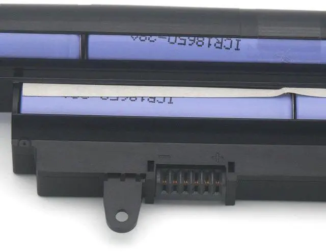Alt view image 4 of 5 - 43WH W940BAT-6 battery for Clevo Premium Tv Xs3210 W940S Series