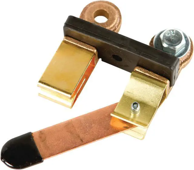 Alt view image 2 of 10 - BATTERY DOCTOR 20128 Knife Switch (Side Terminal)