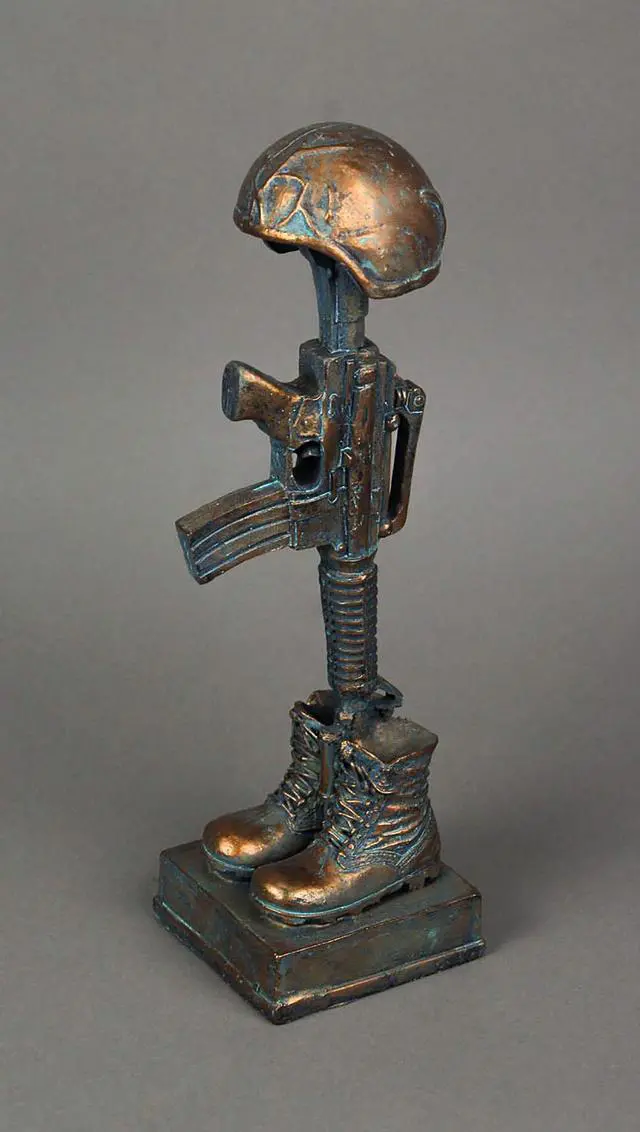 Alt view image 2 of 4 - Antique Bronze Finish Battle Cross Fallen Soldier Helmet Boots and Rifle Statue