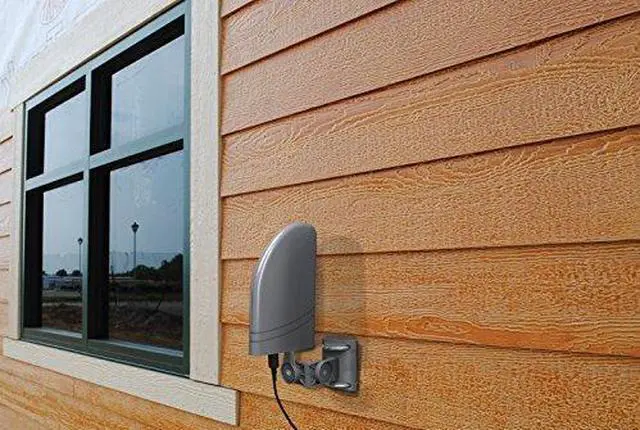 Alt view image 4 of 6 - RCA ANT702Z Digital Amplified Indoor/Outdoor Antenna