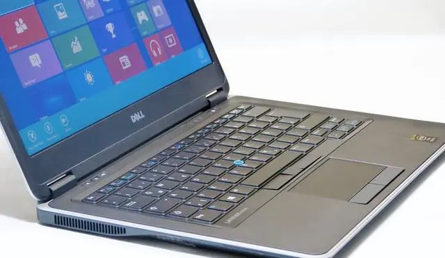 Alt view image 2 of 5 - Dell Latitude E7440 Intel i5 @ 1.9 GHZ 8GB RAM 120 GB SSD CAM Windows 10 Pro!