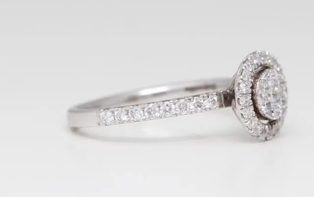 Alt view image 3 of 4 - 18k White Gold Round Diamond Setting Multi-Stone Halo Set Shank Set Engagement Ring (0.69 Ct G SI2 Clarity)