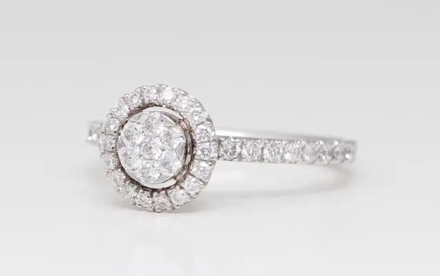 Alt view image 4 of 4 - 18k White Gold Round Diamond Setting Multi-Stone Halo Set Shank Set Engagement Ring (0.69 Ct G SI2 Clarity)