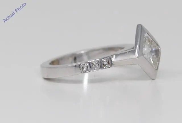 Alt view image 3 of 5 - 18k White Gold Radiant & Princess Bezel Setting Classic dress pavee set shoulders Ring(2.17 ct, J, SI2)