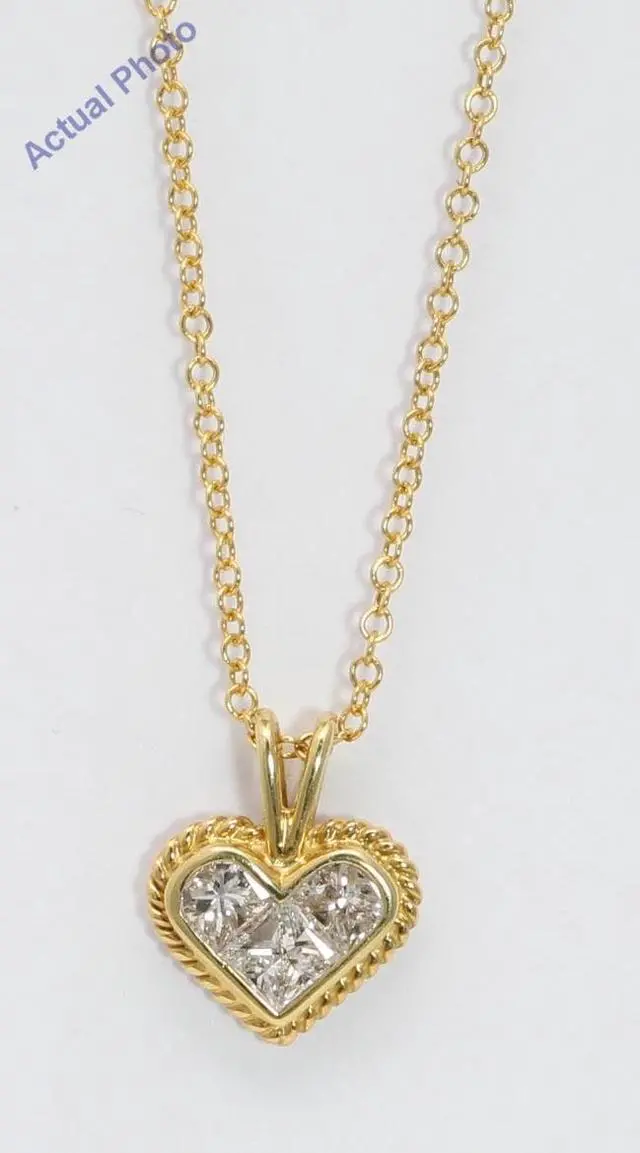 Alt view image 3 of 3 - 18k Yellow Gold Three Stone Princess Invisible heart rope design motif diamond pendant(1.05 ct, H, SI)