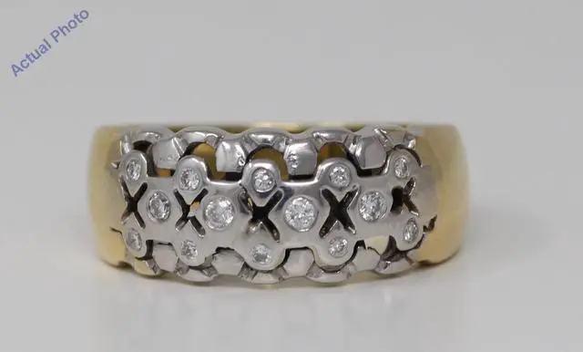 Main image of 18k Two Tone Gold Round Bezel Setting Classic ladies signet diamond wedding band (0.17 Ct, H , VS )