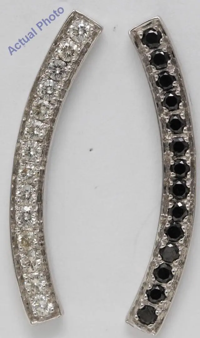 Alt view image 3 of 4 - 18k Gold Round Elegant black and white semi-circular modern diamond earrings (0.9 Ct, Black , Si )