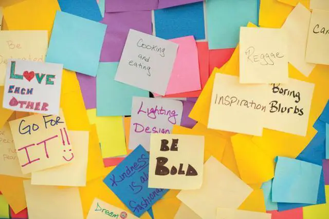 Alt view image 10 of 20 - 3M 65418CP Cabinet Pack  3 x 3  Canary Yellow  18 90-Sheet Pads Pack