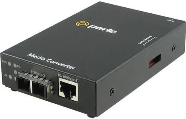 Alt view image 3 of 4 - Perle 10/100 PoE Media Converter