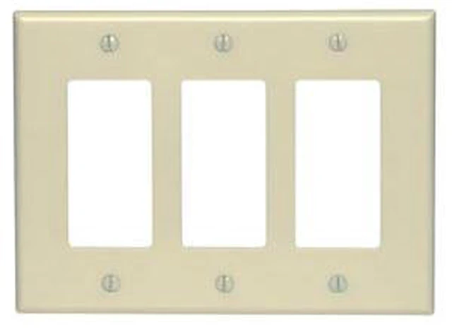 Main image of Leviton 3 Socket Faceplate