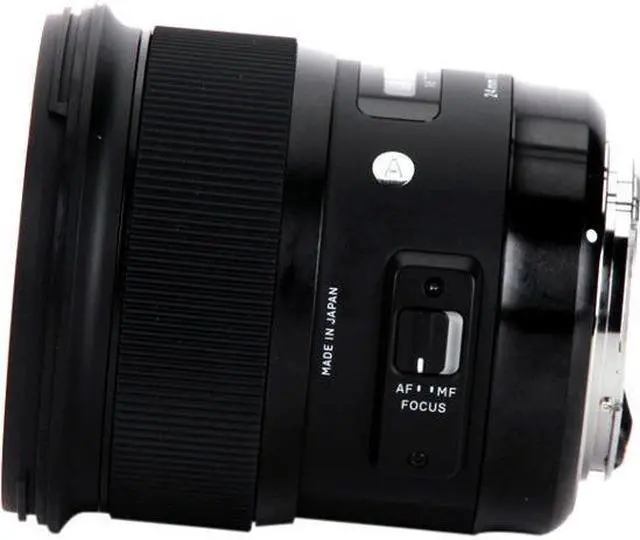 Alt view image 3 of 20 - Sigma 24mm f/1.4 DG HSM Art Lens for Canon EOS EF (401-101)