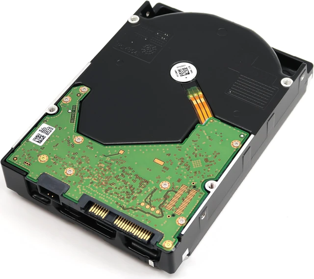Alt view image 2 of 5 - WD Ultrastar DC HC550 18TB 7200RPM SAS 12Gb/s 3.5" HDD (WUH721818AL5201)