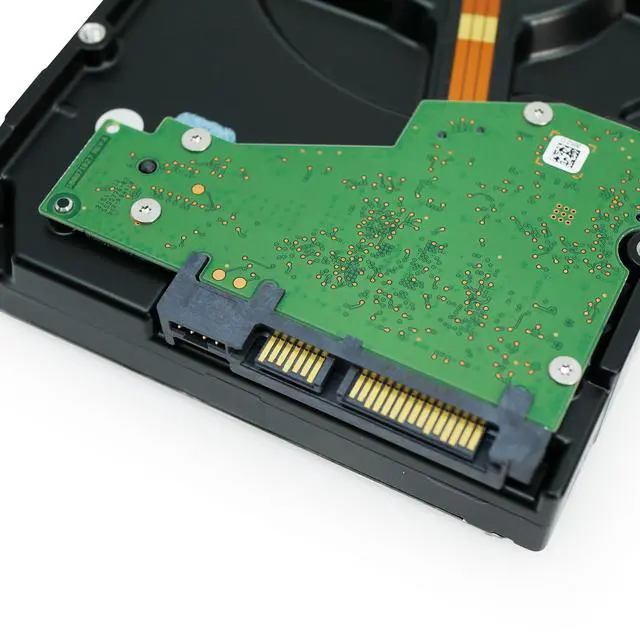 Alt view image 4 of 9 - Seagate Exos 7E10 4TB SATA 7200RPM 256MB Internal Hard Drive ST4000NM000B