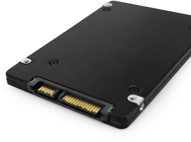 Alt view image 2 of 7 - Samsung PM893 MZ-7L39600 MZ7L3960HCJR-00A07 960GB SATA 6Gb/s 2.5in Refurbished SSD