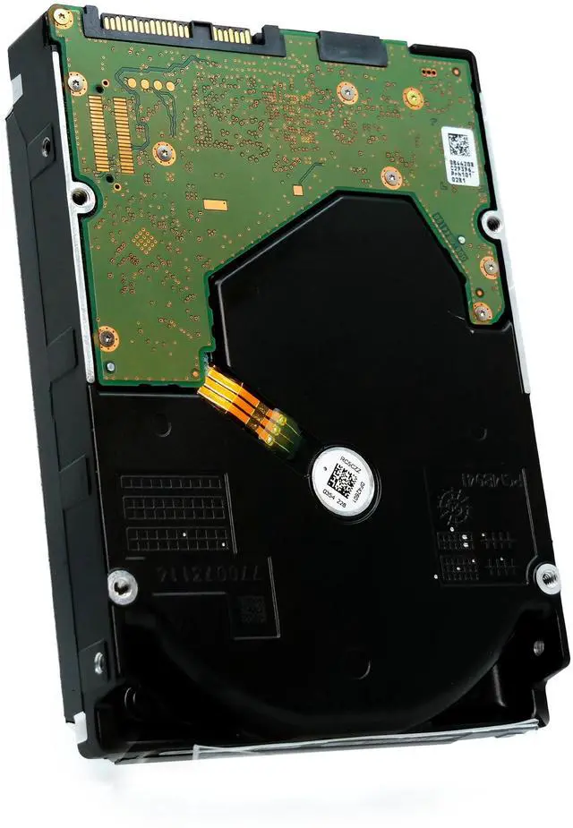 Alt view image 7 of 7 - Western Digital Ultrastar DC HC550 18TB SAS 12 Gb/s 512e/4Kn 3.5" SE Enterprise HDD WUH721818AL5204 0F38353