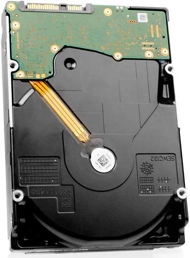 Western Digital Ultrastar DC HC590 Hard Drive - Thumbnail 3