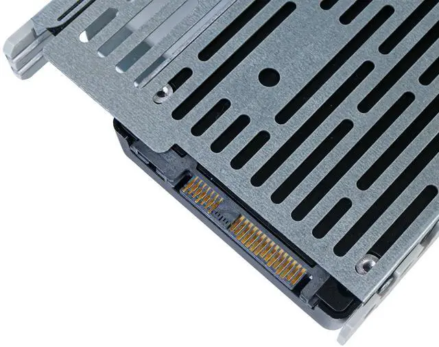 Alt view image 7 of 7 - Dell G13 04NMJF 3.84TB 1 DWPD SAS 12Gb/s 3D TLC Hybrid 3.5in Refurbished SSD