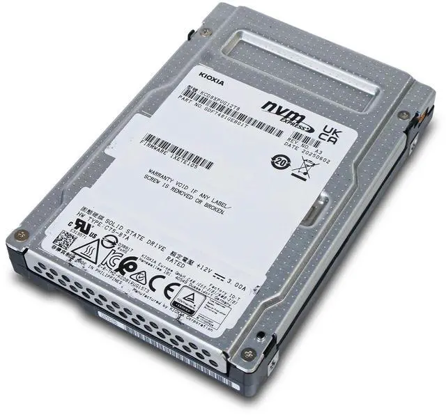 Alt view image 7 of 8 - Kioxia KCD8XPUG12T8 CD8-P 12.8TB NVMe PCIe 5x4 2.5" 15mm SIE SSD