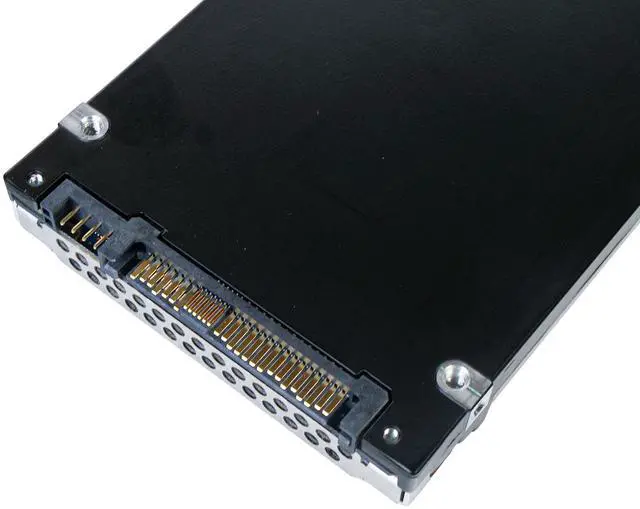 Alt view image 8 of 8 - Kioxia KCD8XPUG12T8 CD8-P 12.8TB NVMe PCIe 5x4 2.5" 15mm SIE SSD