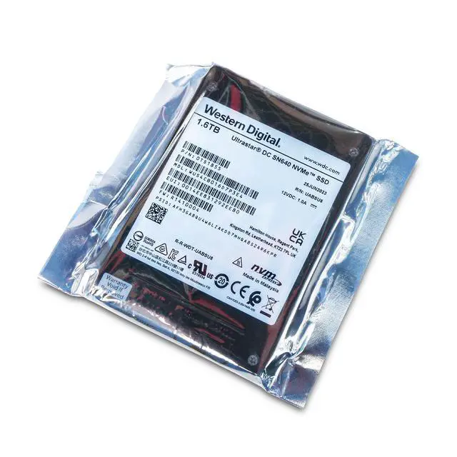 Alt view image 4 of 5 - Western Digital Ultrastar DC SN640 WUS4CB016D7P3E4 0TS1855 1.6TB 2 DWPD PCIe Gen 3.1 x4 4GB/s 3D TLC U.2 NVMe 2.5in Enterprise Solid State Drive