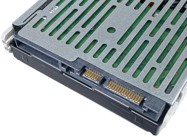 Alt view image 2 of 7 - Dell G13 0908XX 6TB 7.2K RPM SATA 6Gb/s 512e 128MB Cache 3.5in Enterprise Hard Drive