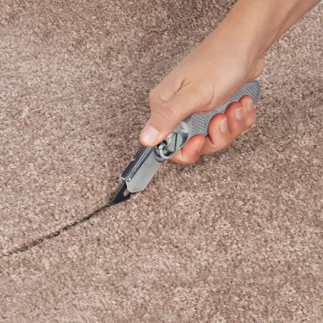 Alt view image 4 of 6 - ROBERTS 10-215 Carpet Knife, Fixed Blade, Rounded Razor, General Purpose,