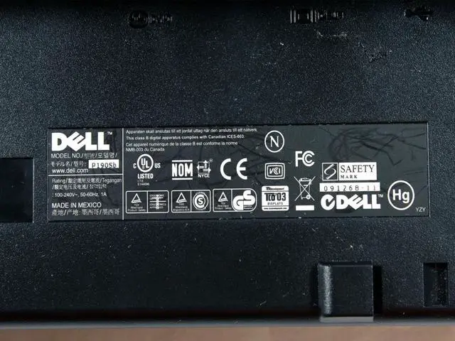 Alt view image 5 of 5 - Dell Professional P190S 48cm (19") LCD Flat Panel Monitor Black- 9M62C - w/Stand Power Cord and VGA Cable