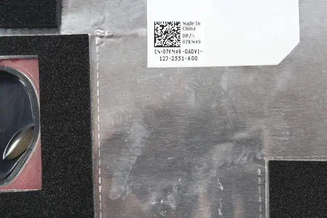 Alt view image 2 of 5 - New Genuine Dell Alienware M11xR2 M11xR3 LCD Back Cover Red 7TNVW 07TNVW