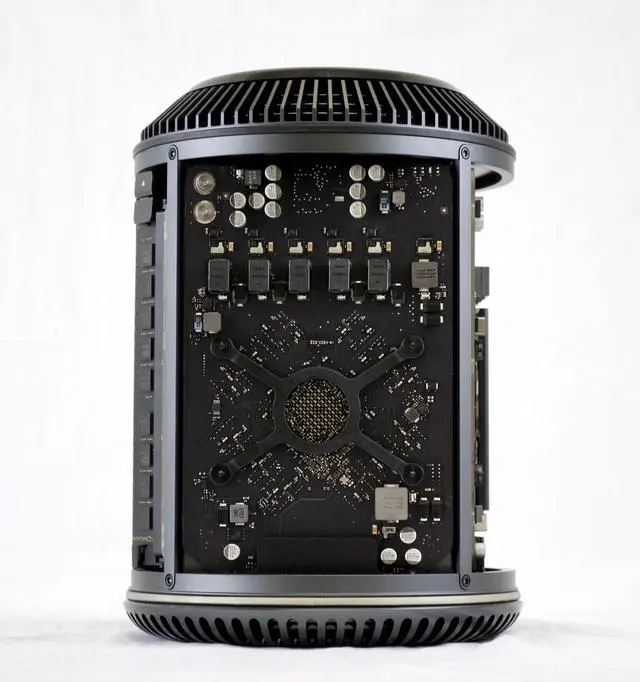 Alt view image 6 of 6 - Apple Late 2013 Mac Pro 3.5GHz 6-core/32 GB RAM/1 TB Flash/Dual AMD FirePro D500 MD878LL/A