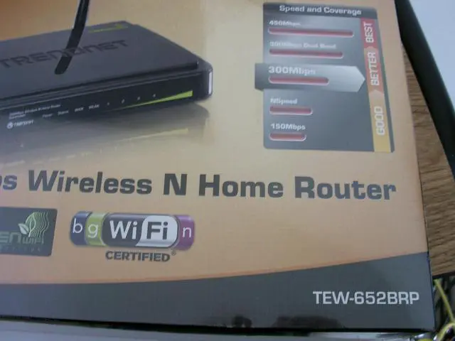 Alt view image 2 of 5 - TRENDnet 300 Mbps Wireless N Home Router TEW-652BRP (Black)