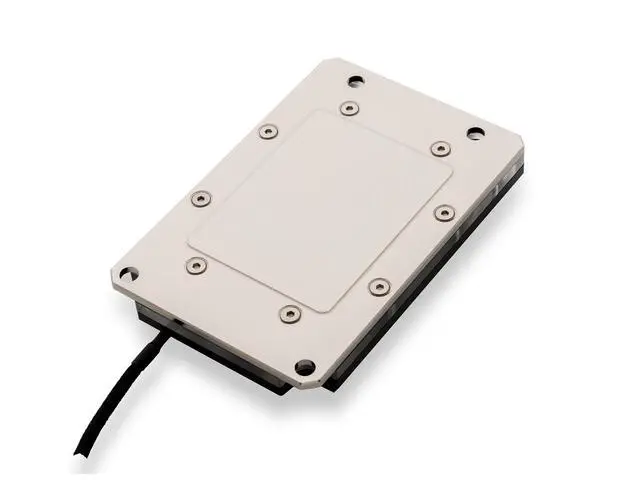 Alt view image 8 of 12 - Watercool HEATKILLER IV PRO CPU Water Block for Threadripper, AMD CPU (Socket sTR4), Acryl Ni / Black